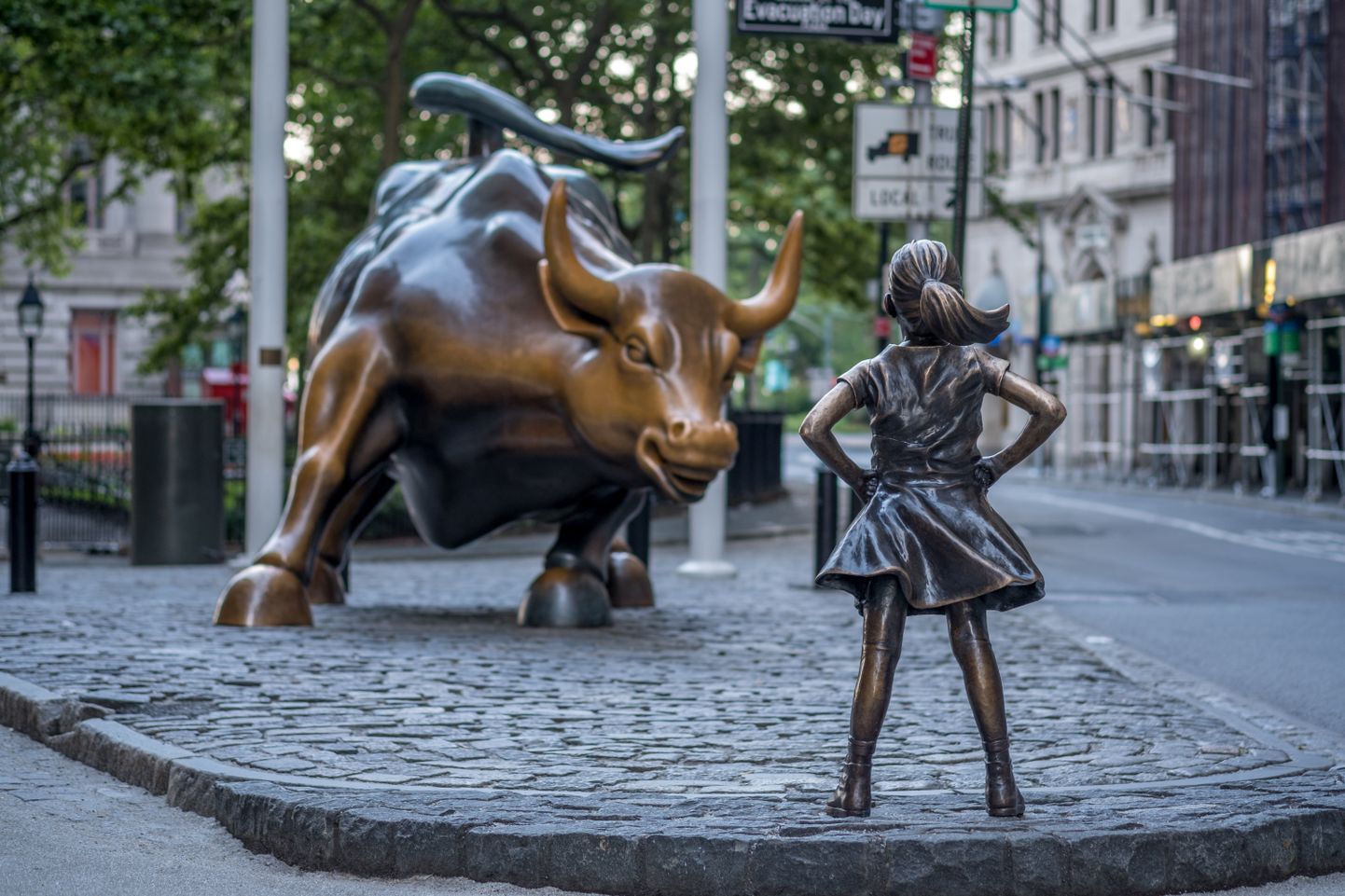 "Bezbailīgās meitenes" skulptūra Ņujorkā. Ilustratīvs attēls