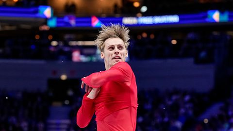 BLOGI ⟩ Rekordeid purustanud, MMil esikuuikusse murnud Aleksandr Selevko tegi Eesti iluuisutamise ajalugu