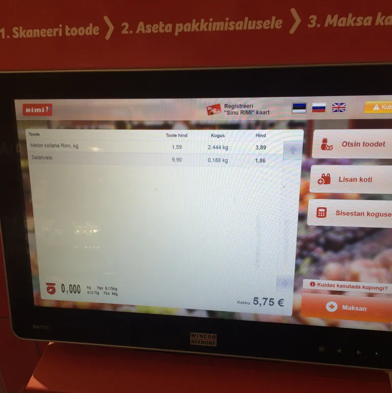 Tornimäe Rimi iseteeninduskassa.