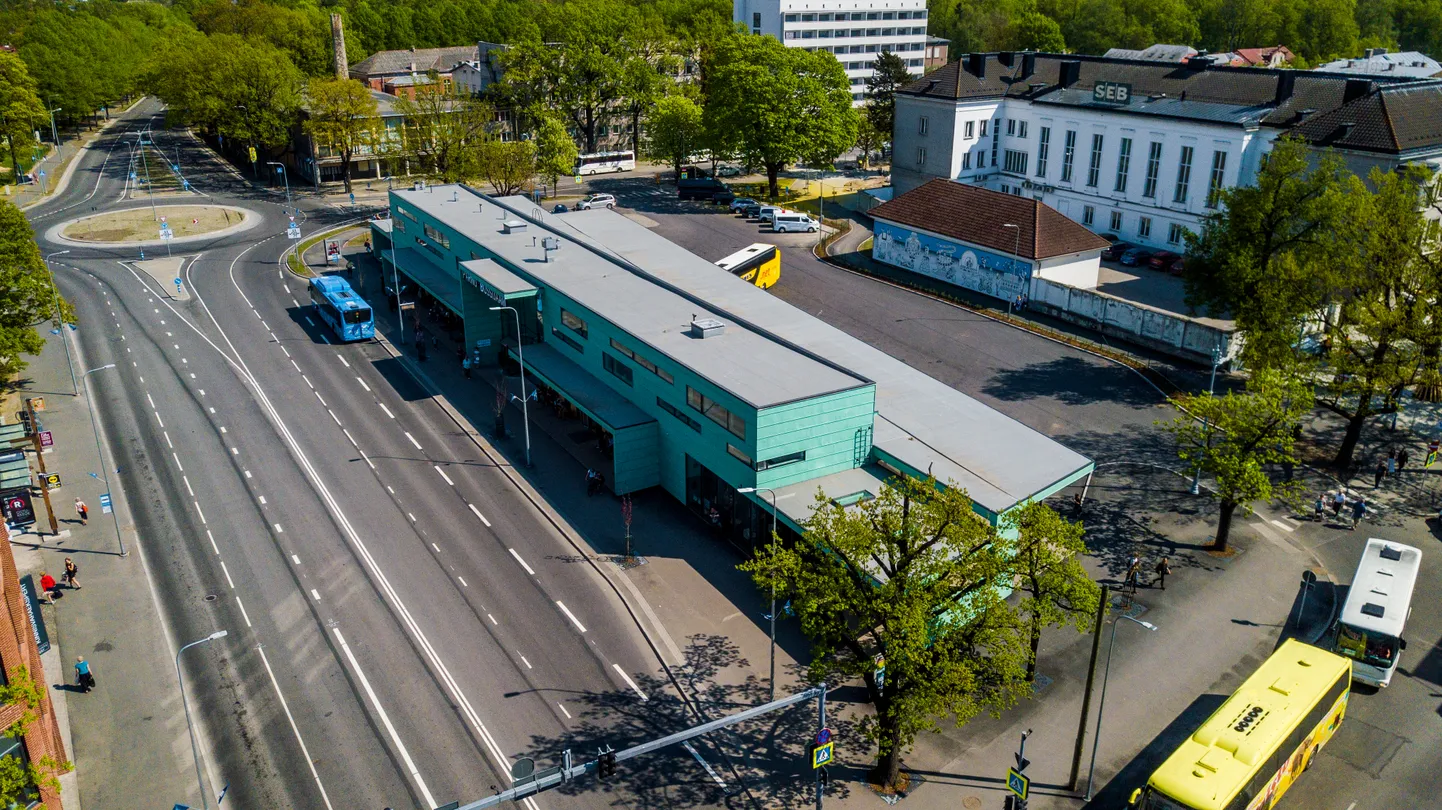 Pärnu bussijaam. Foto on illustreeriv
