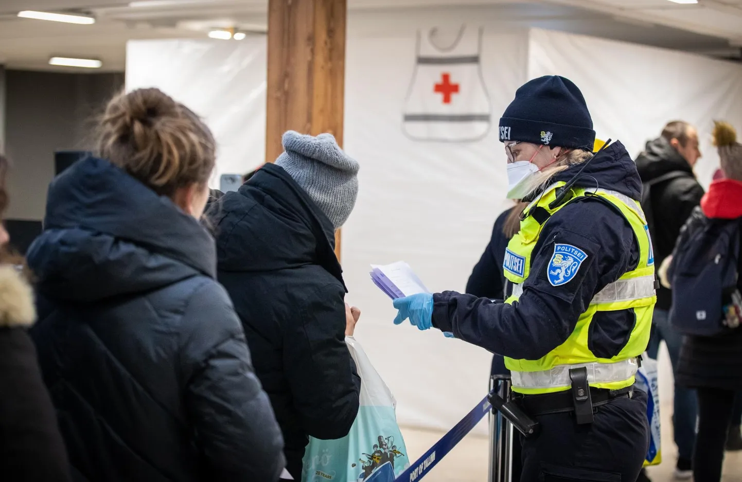 Politseinikud on koroonapatrulle töös hoidnud vahelduva eduga juba möödunud kevadest saadik.