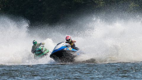 One dead in jet ski collision on Usma Lake; alcohol and poor aid suspected