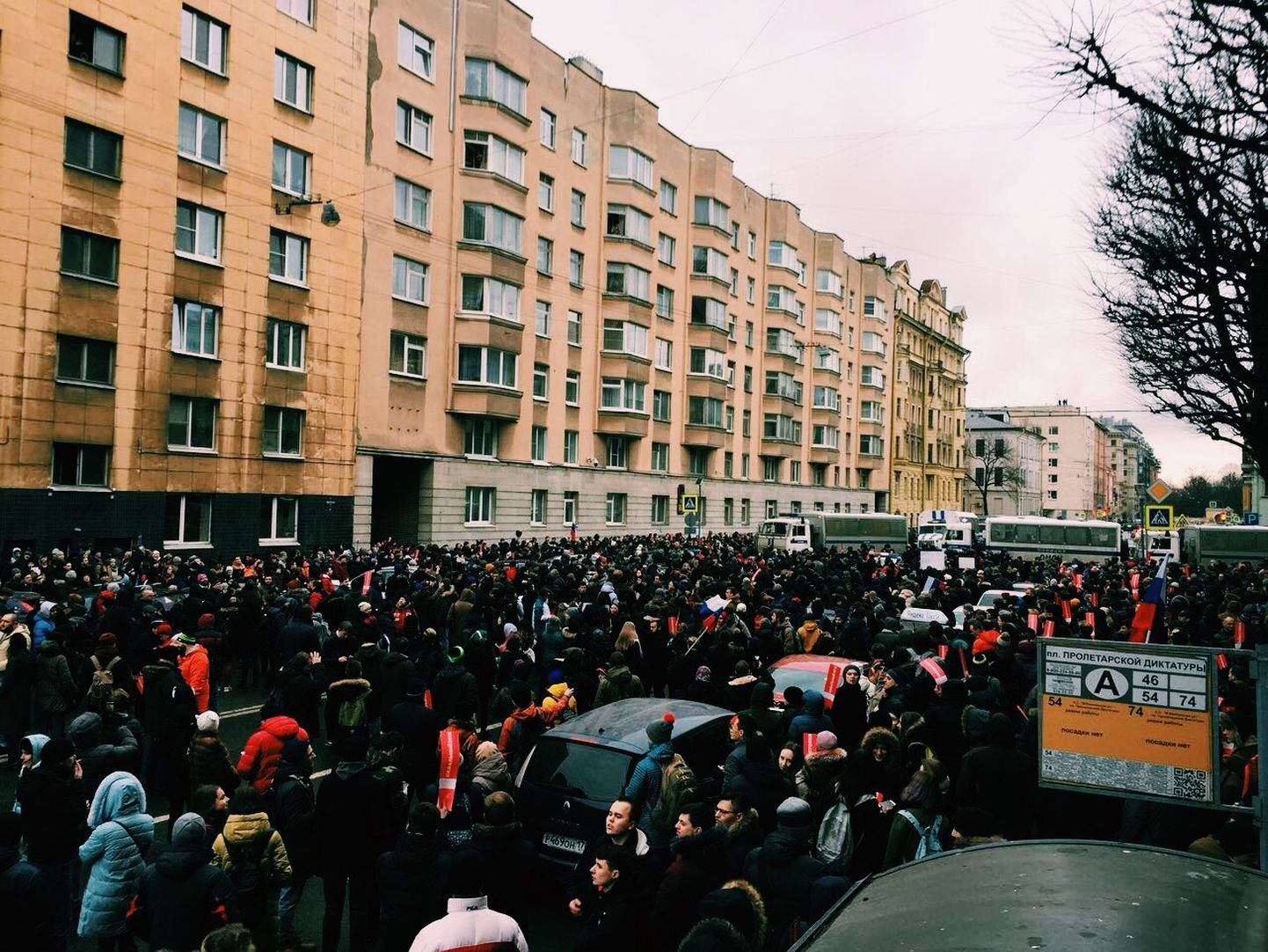 Митинг в поддержку Навального в Петербурге.