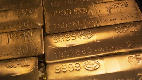 MAIT KRAUN ⟩ Eesti Pank peaks reservides asendama osa võlakirjadest kullaga
