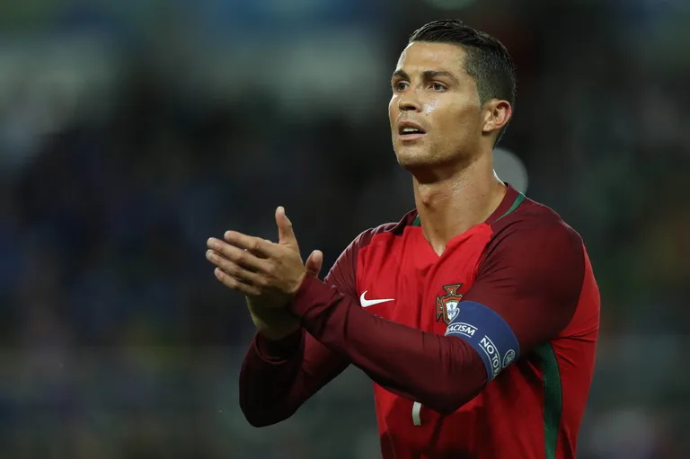 2012. gada 14. jūnijs, Krištianu Ronaldo EURO 2012 grupu turnīrā (Portugāle pret Islandi).