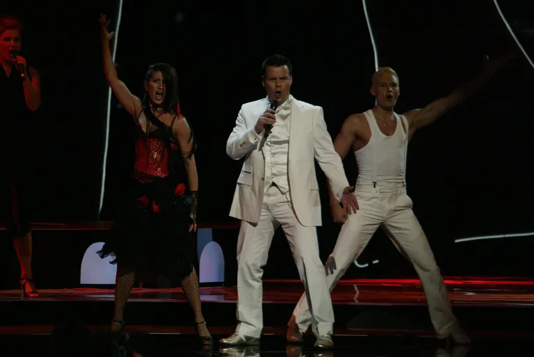 Jari Sillanpää 2004. aastal Eurovisioonil