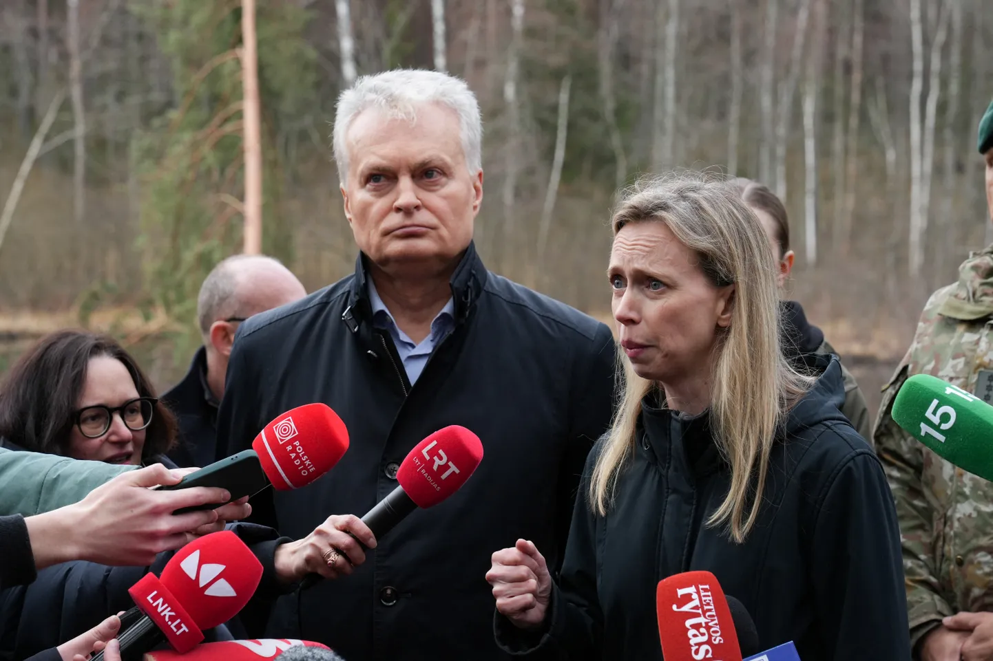 President Gitanas Nausėda ja suursaadik Kara C. McDonald täna hommikul Pabradė harjutusalal.