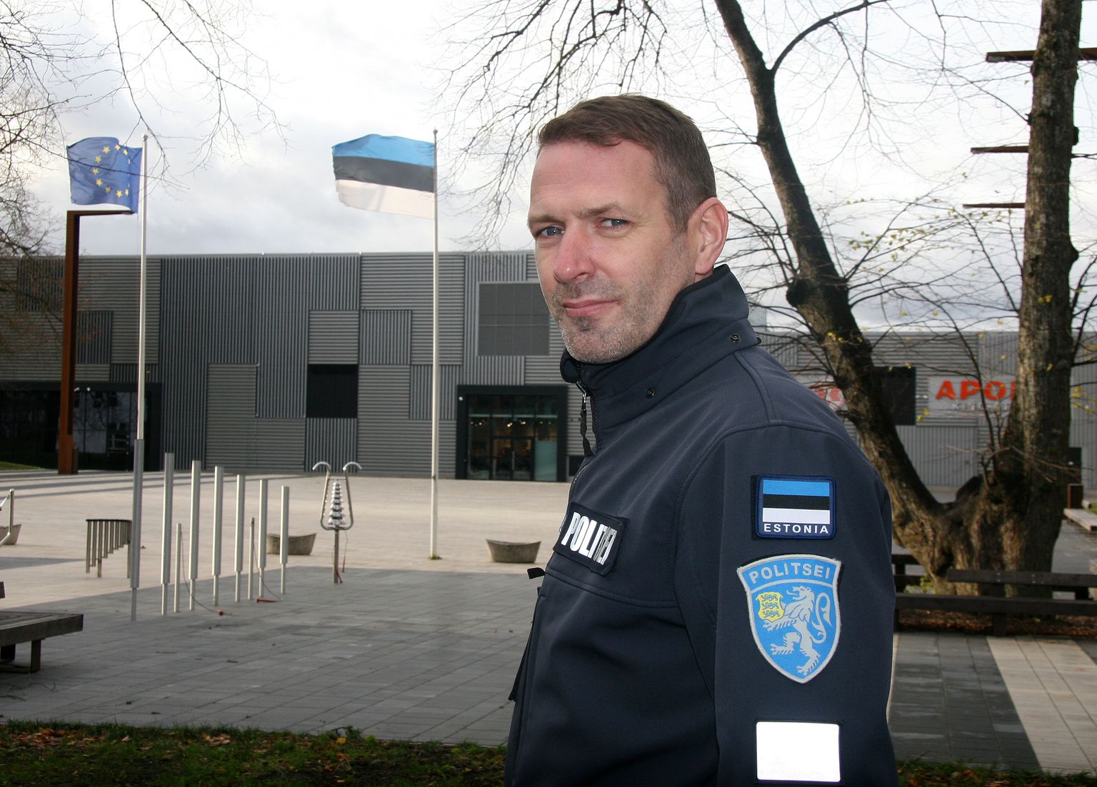Ida prefekt Tarvo Kruup on korvpalli mänginud nii maakondlikes kui ka Eesti amatöörliigades.