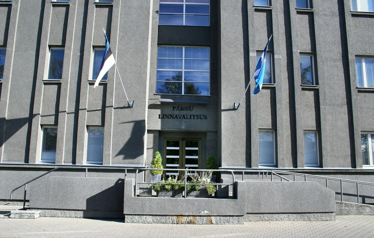 Pärnu linnavalitsuse mullune majandusaasta aruanne kinnitati.