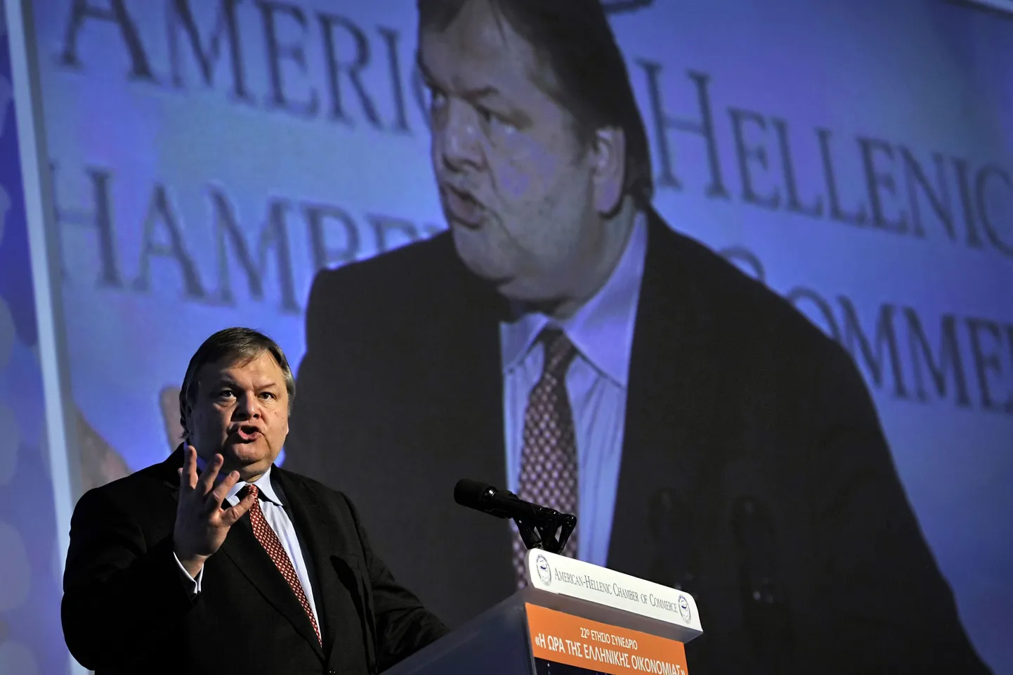 Kreeka rahadnusminister Evangelos Venizelos täna USA-Kreeka kaubanduskoja aastakonverentsil Ateenas Kreeka majanduse seisust rääkimas.