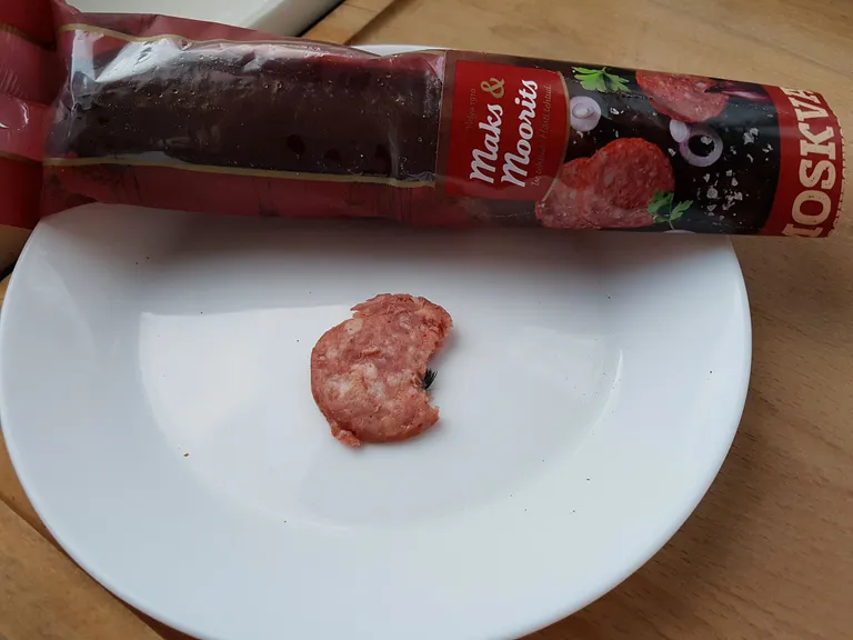 Karvad vorsti sees.
