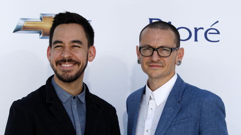 Linkin Park выпустила клип на неизданную песню с вокалом Честера Беннингтона, покончившего с собой почти 6 лет назад