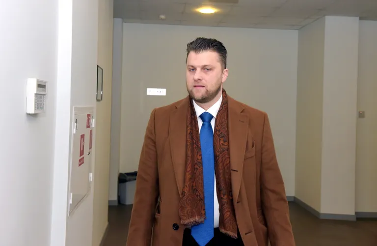 Tiesas sēde krimināllietā pret Sprūdu