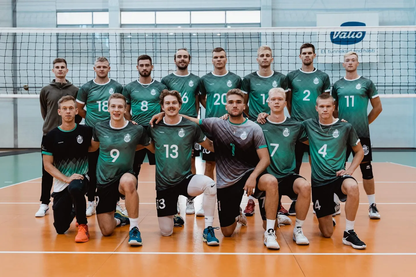 Ees vasakult: Sten Maask, Matt Slivinski, Garret Zolg, Rasmus Meius, Kaspar Vider ja Robin Kahu. Taga vasakult: abitreener Priit Tigane, Cris Karlis Lepp, Maksim Ševtšenko, Jasper Frey, Mattias Rahuoja, Sten Perillus, Tarvo Täht ja Devin Põlluste. Pildilt puuduvad Timo Kuus, Jarek Jänes ja Edvarts Buivids.