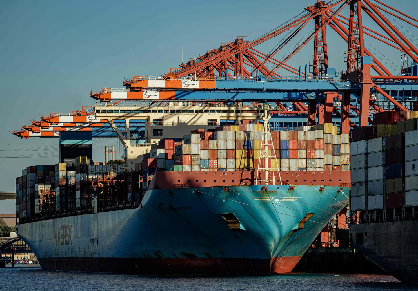 Konteinerlaev Maersk Bratan.