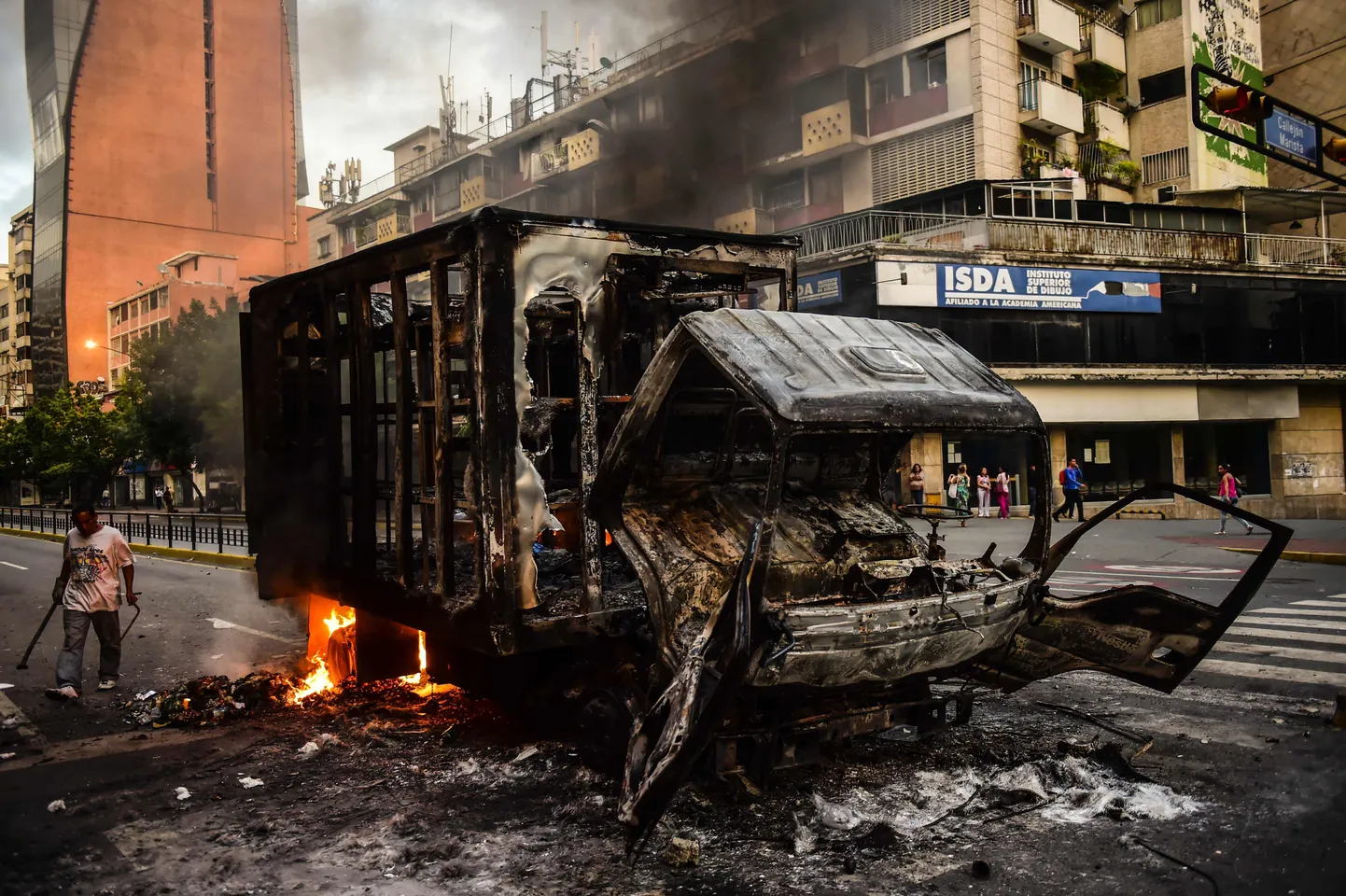 Caracase tänavatel pole vägivaldsed protestid vaibunud.