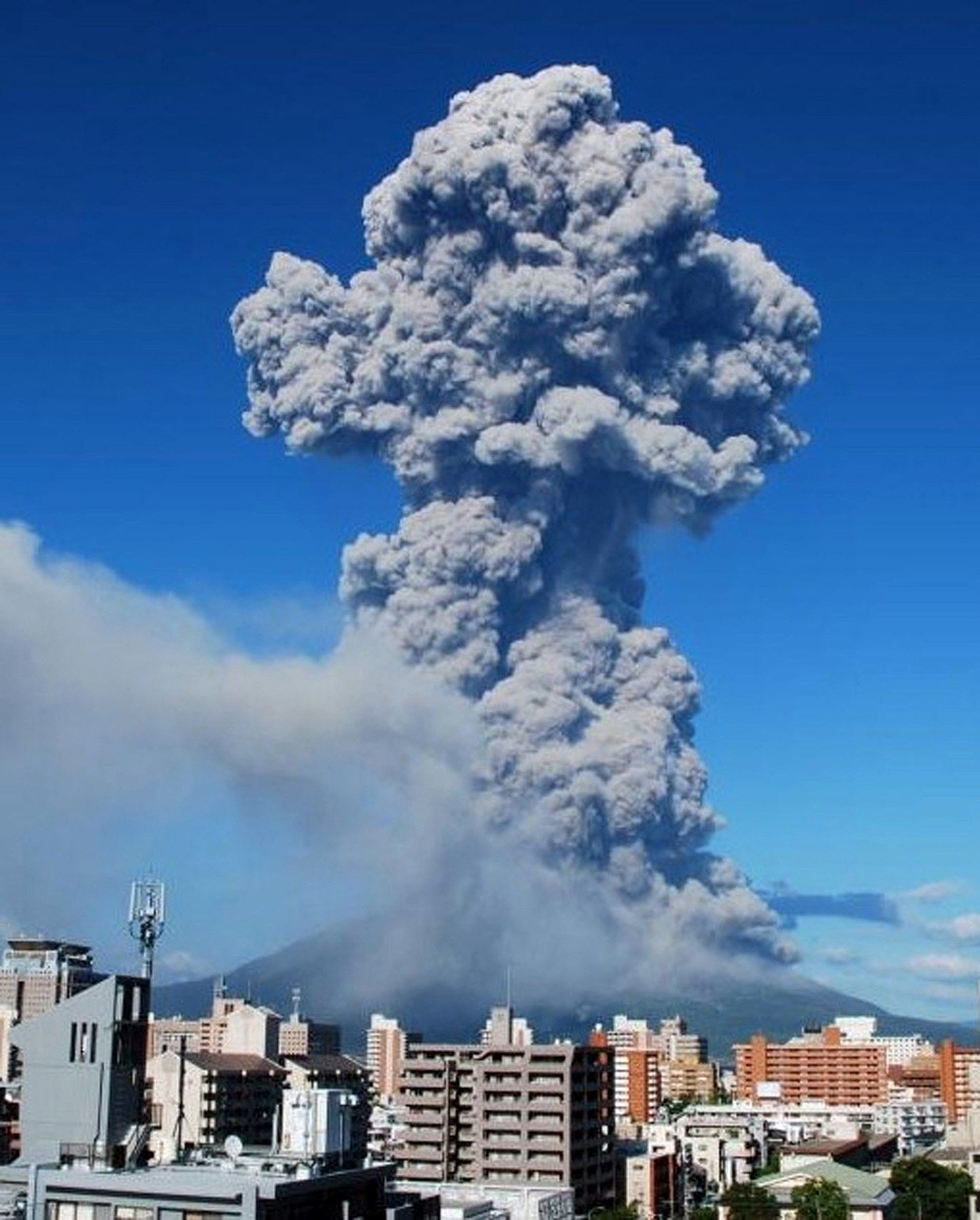 Sakurajima vulkaan aktiveerus