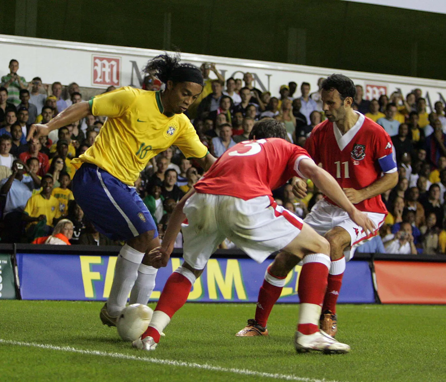 Kolm suurepärast jalgpallurit: Ronaldinho (vasakult), Gareth Bale ja Ryan Giggs.