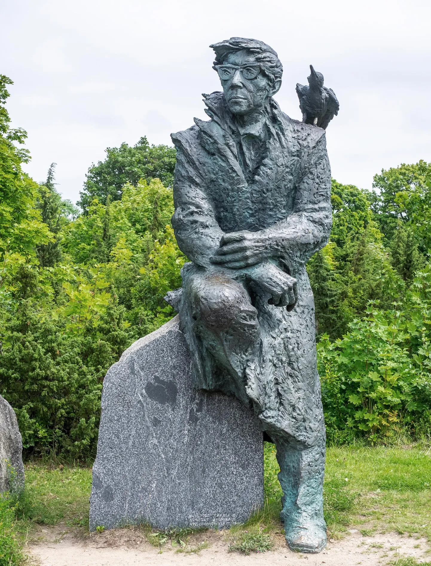 Juhan Smuuli monument. 1990/2006. Pronks. Muhu, Koguva FOTO: Kristjan Lust