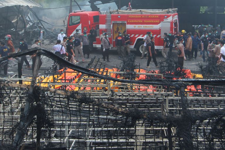 Päästetöötajad sündmuskohal. /Demy Sanjaya/AFP/Scanpix.