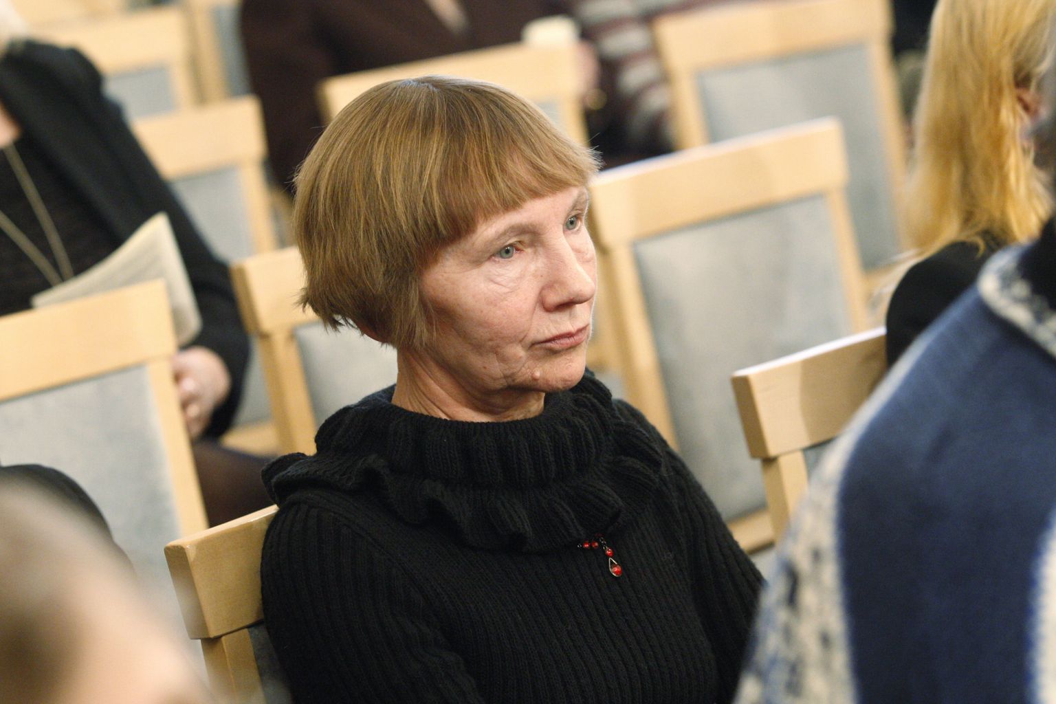 Mari Vallisoo ootab 24. veebruaril 2012 Tartu ülikooli aulas oma järge, et vastu võtta riigi kultuuripreemia.