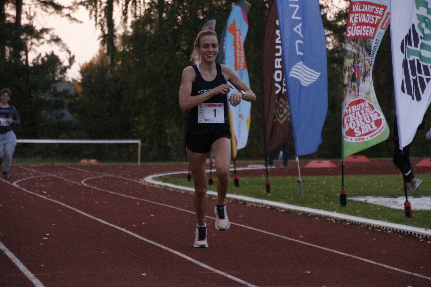 Võrumaa jooksja Helen Bell on võitnud sel hooajal juba neli etappi.