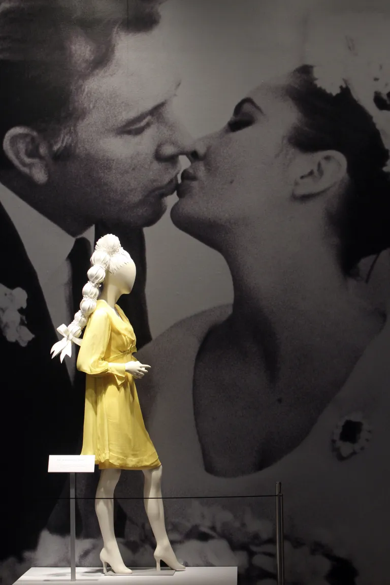 Elizabeth Taylori kleit.  Mary Altaffer/AP/Scanpix