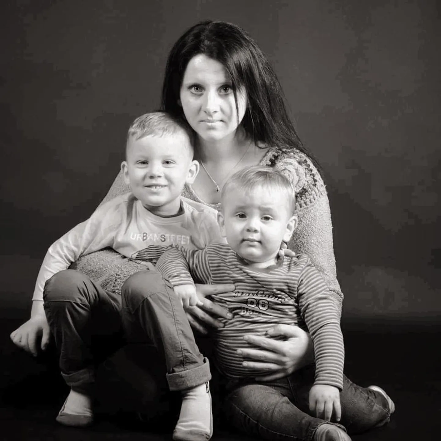 Suri Laura Jaansoo, kelle heaks vähiravifond annetusi kogus.