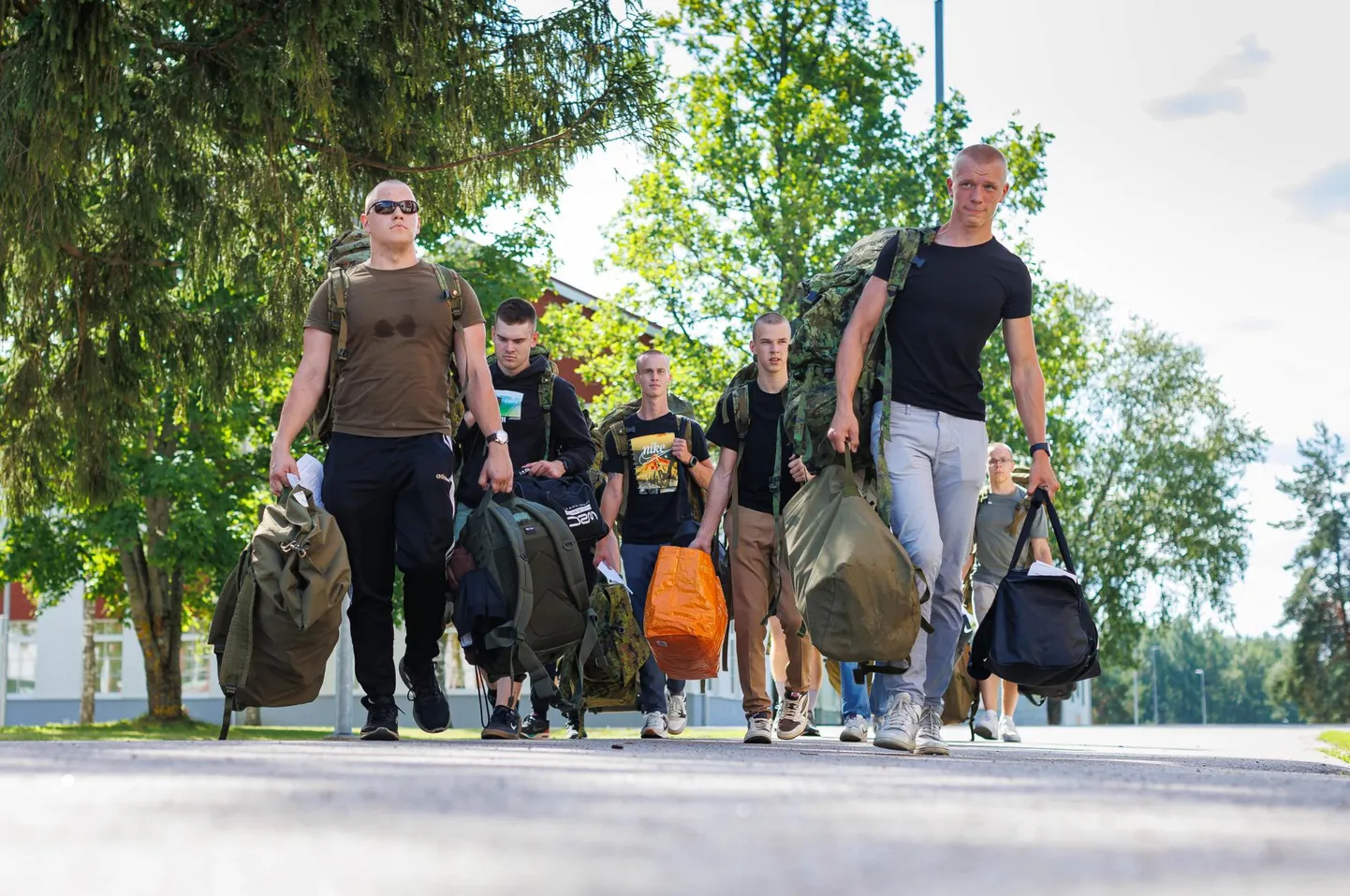 Noormehed saabumas tänavu juulis ajateenistusse Võrru Taara linnakusse Kuperjanovi jalaväepataljoni, kus viimastel aastatel on tehtud teadlikke pingutusi teaduspõhisema õppetegevuse suunas.