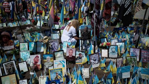 UKRAINA VAADE ⟩ Enamus ukrainlasi eelistab nüüd rahukõnelusi
