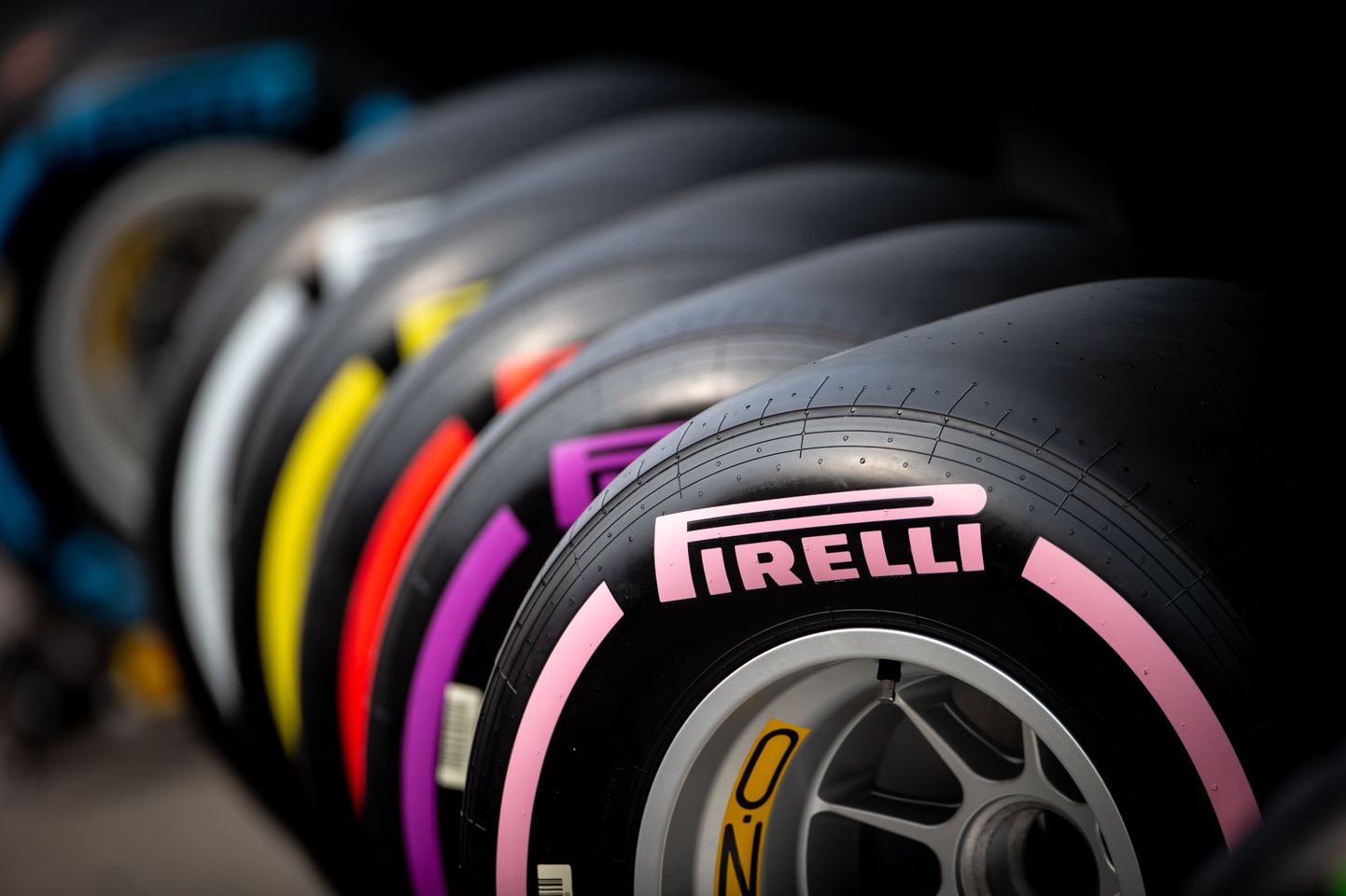 Pirelli vormel-1 rehvid