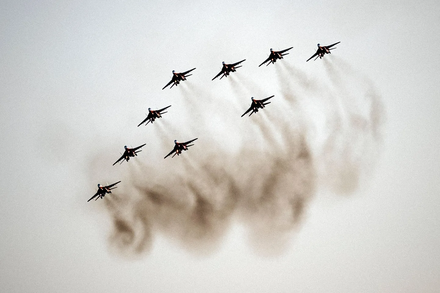 Iznīcinātāji "MiG-29".
