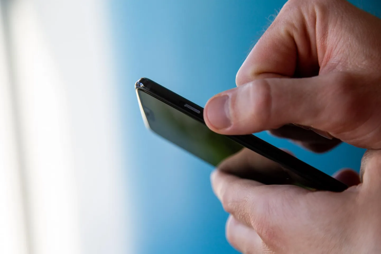 Tänasest alustab tööd häirekeskuse infotelefon 1247, mis hakkab jagama teavet koroonaviirusega seotu kohta.