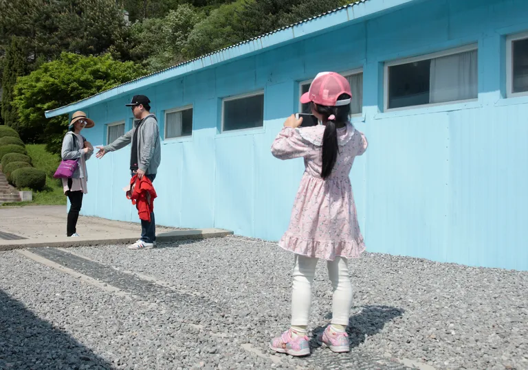 Lõuna-Korea Namyangju filmistuudio alal saab jäljendada kahe Korea liidri kohtumist