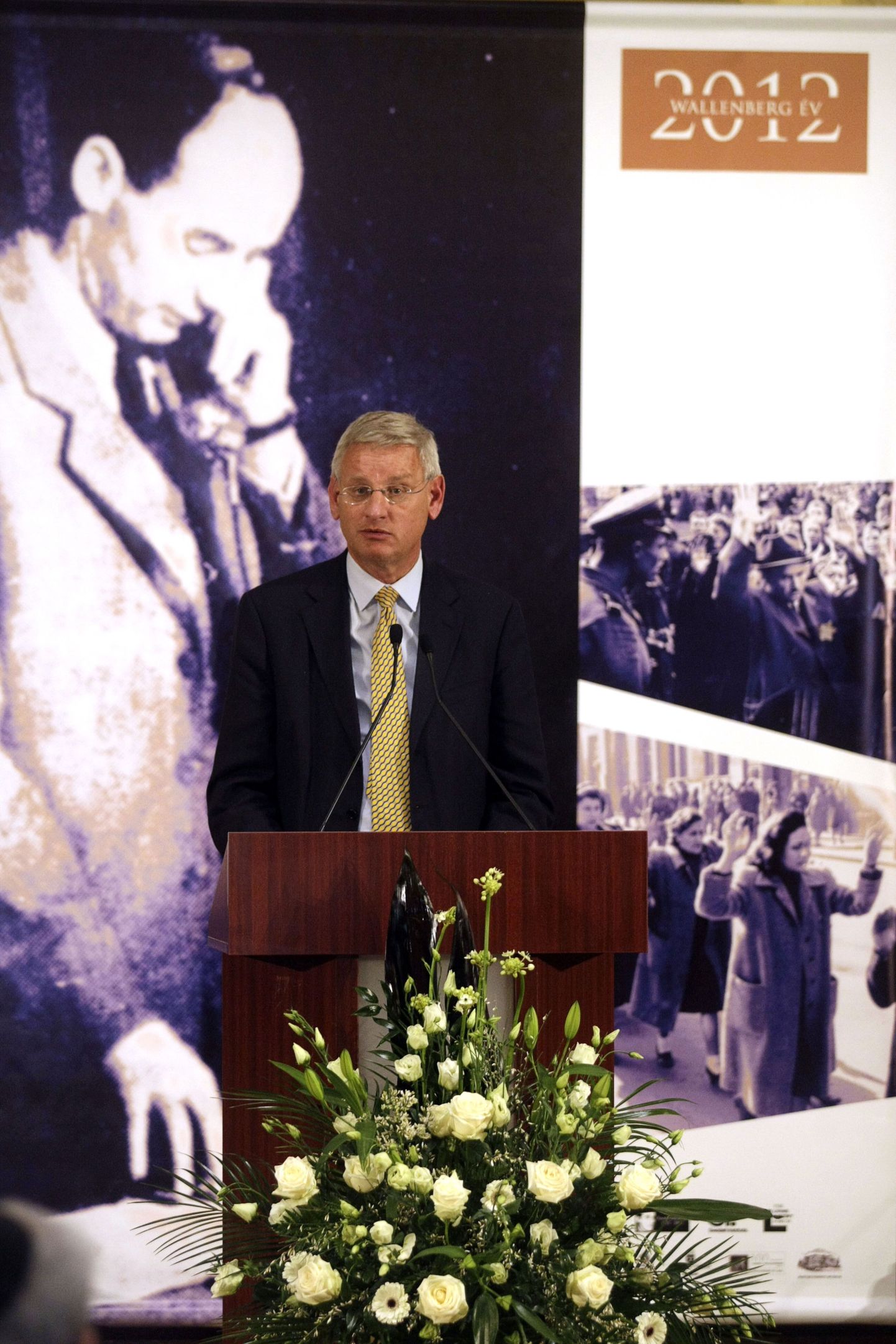 Rootsi välisminister Carl Bildt esineb sõnavõtuga Ungari Rahvusmuuseumis, kus 17. jaanuaril avati Raoul Wallenbergi mälestuseks näitus.