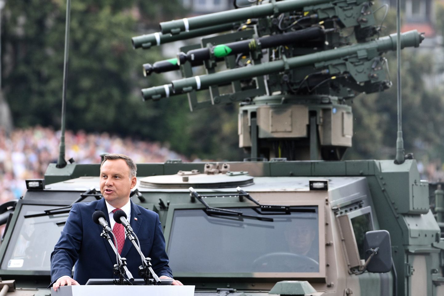 Poola president Andrzej Duda relvajõudude päeval.