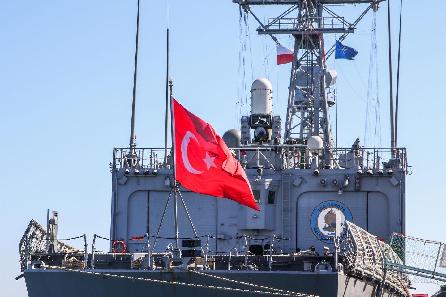 Türgi fregatt aprillis Poola Gdynia sadamas NATO õppuse raames.