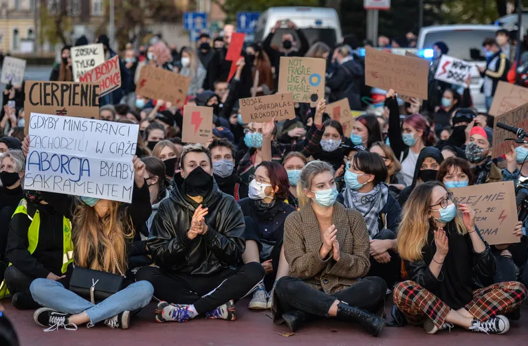 Krakowis korraldati istumisprotest.
