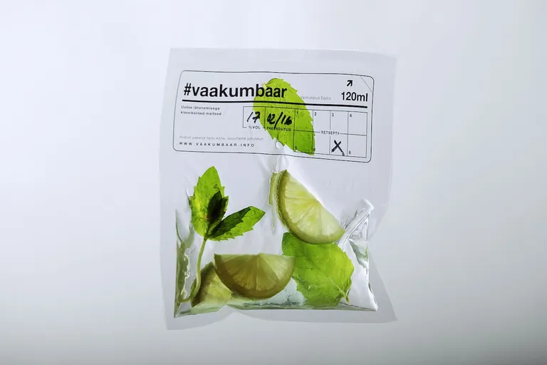 Vaakumbaar Džinnikokteil laimi-piparmündi tõmmisega.