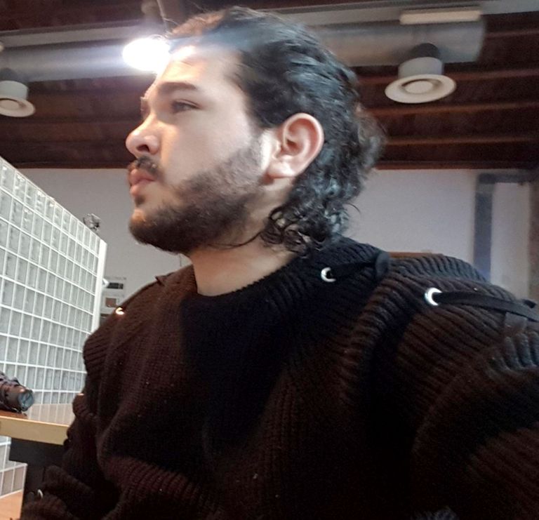 Itaalia üliõpilane Giammarco Buccellato on sarnane «Troonide mängus» Jon Snowd mängiva Kit Haringtoniga