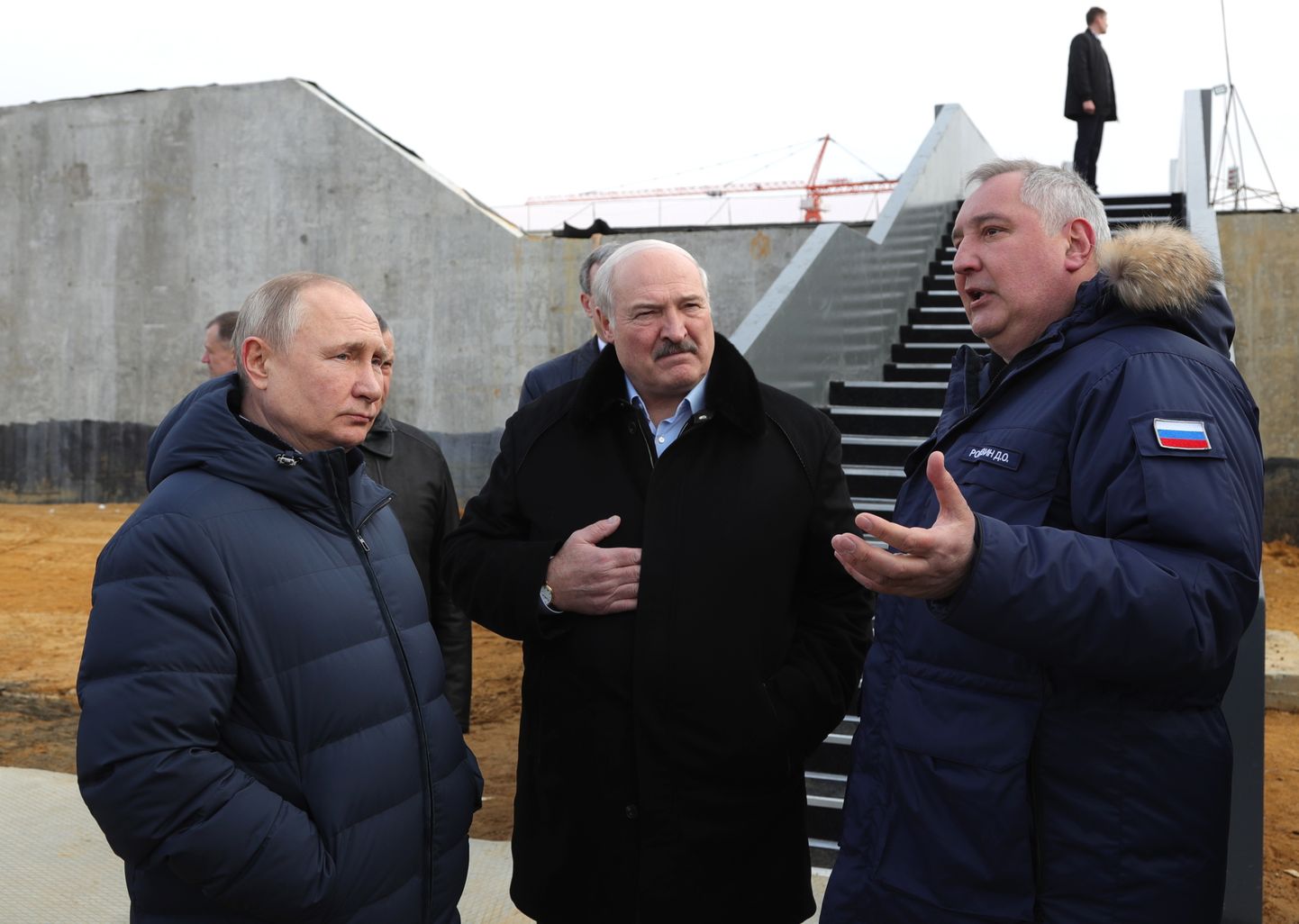 Venemaa president Vladimir Putin ja Valgevene riigijuht Aljaksandr Lukašenka paari nädala eest koos Roskosmose juhiga.