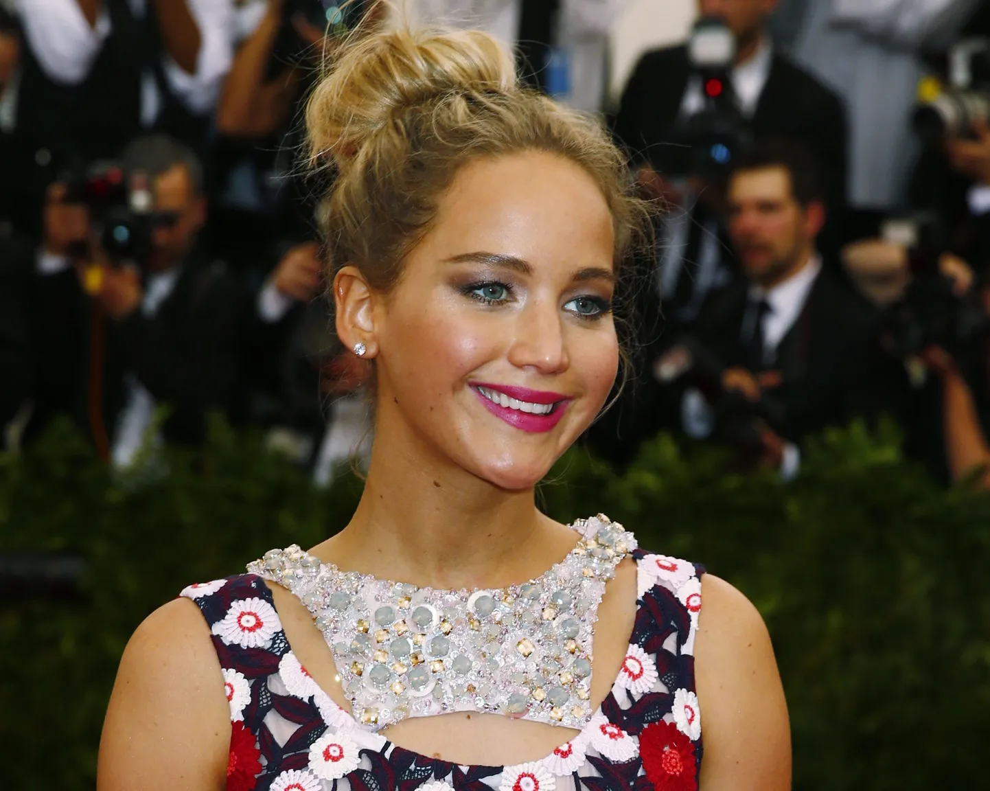 Jennifer Lawrence.
