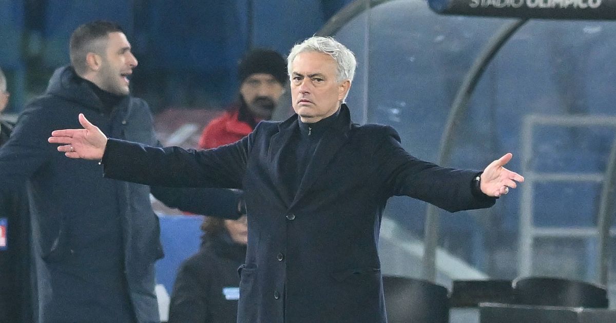 Jose Mourinho jäi töötuks