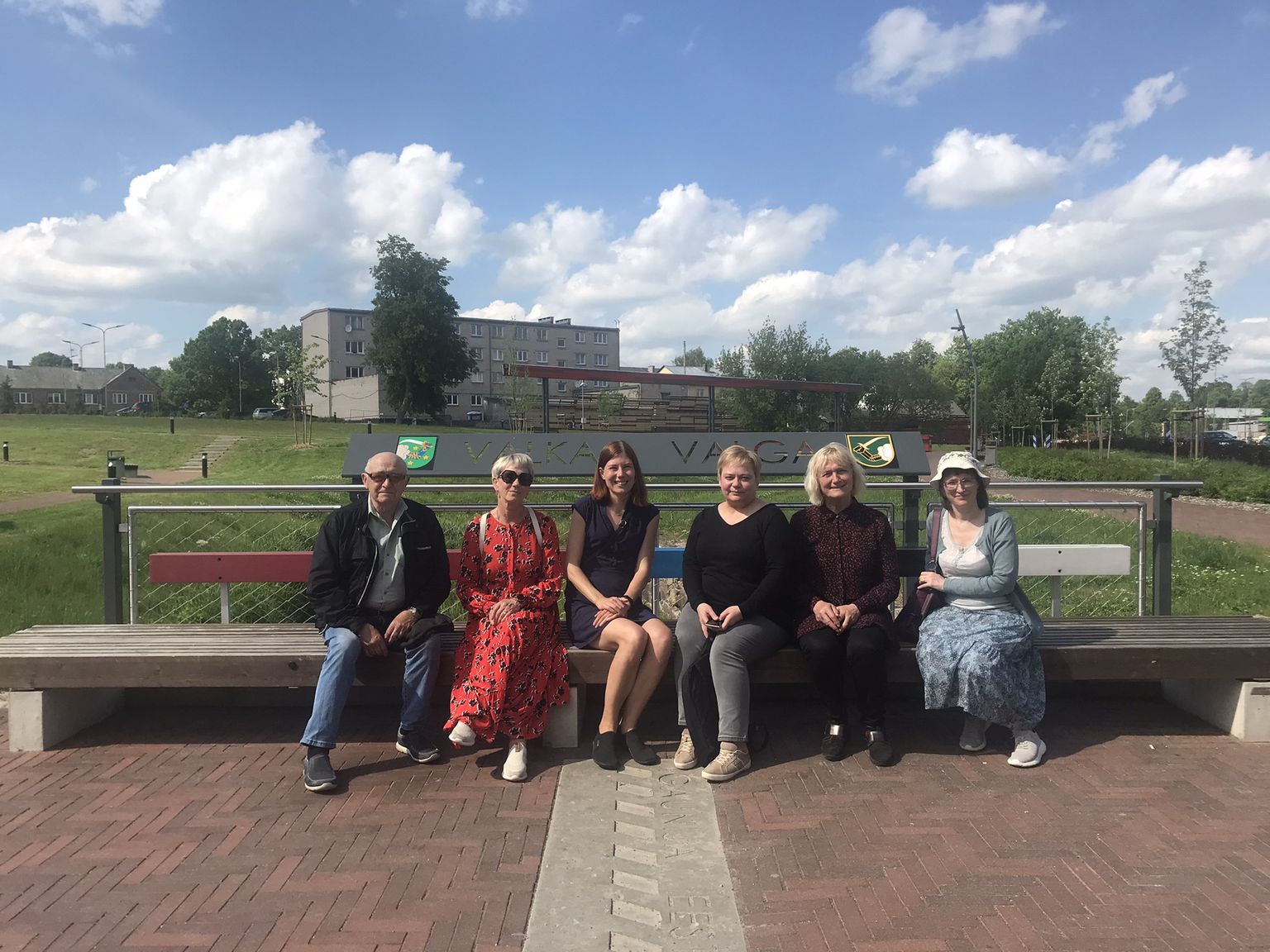 Erialaajakirja Sotsiaaltöö kolleegium külastas Valgamaad.