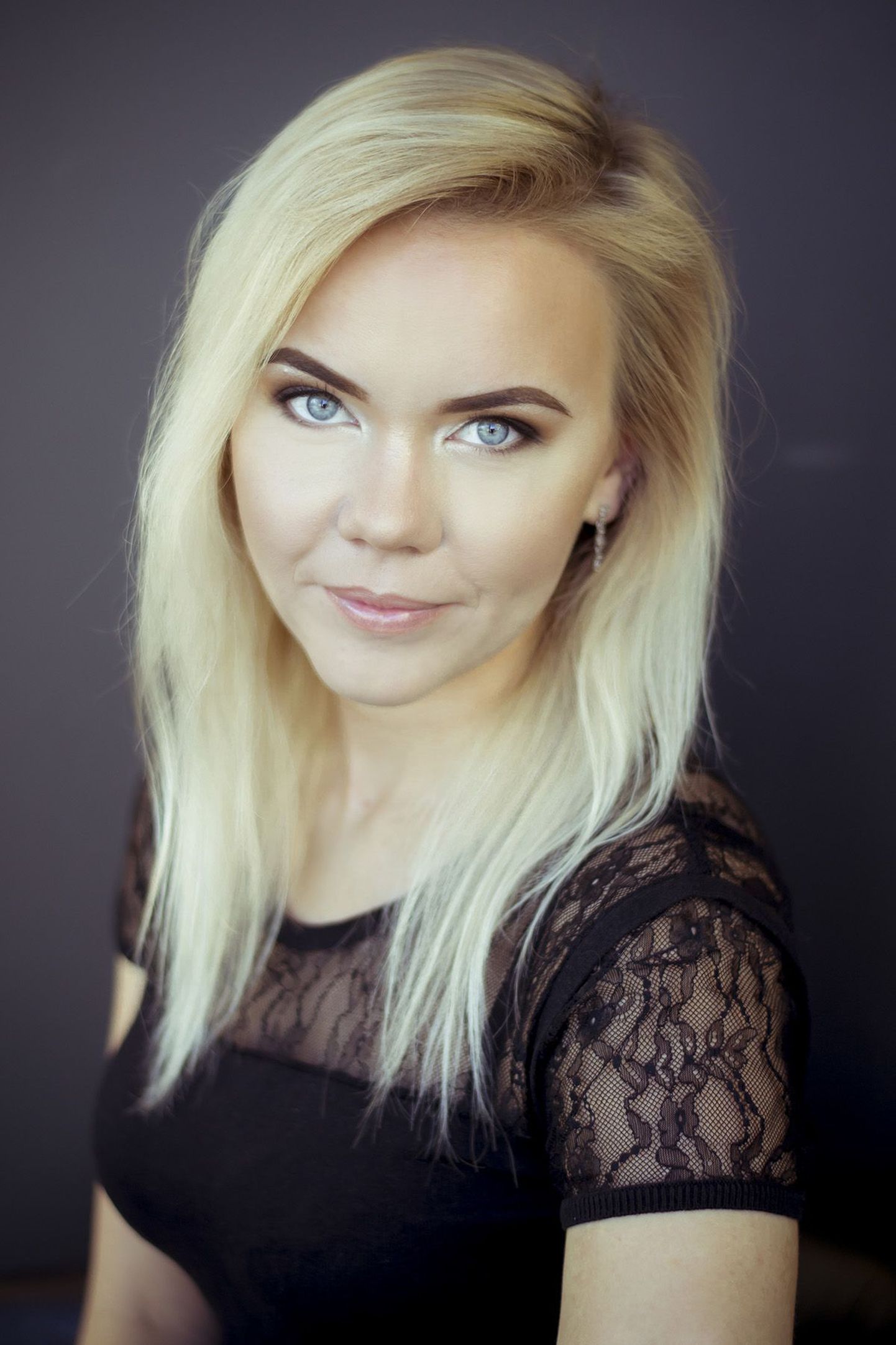2016. aasta noorsootöötajaks valiti Rakvere avatud noortekeskuse noorsootöötaja Mari-Liis Küüsmaa.