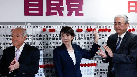 «Jaapani Raudne Leedi» haaras valimiste järel võimuohjad veelgi tugevamasse haardesse