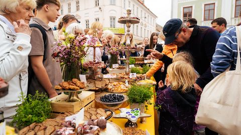 AVASTA JA NAUDI ⟩ Täna algab Eesti toidu kuu