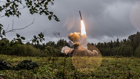 Zelenskyy promises Ukrainian-made ballistic missiles by autumn; expert questions defense capabilities