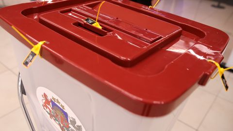 В Латвии начинается официальный период предвыборной агитации перед выборами в 15-й Сейм