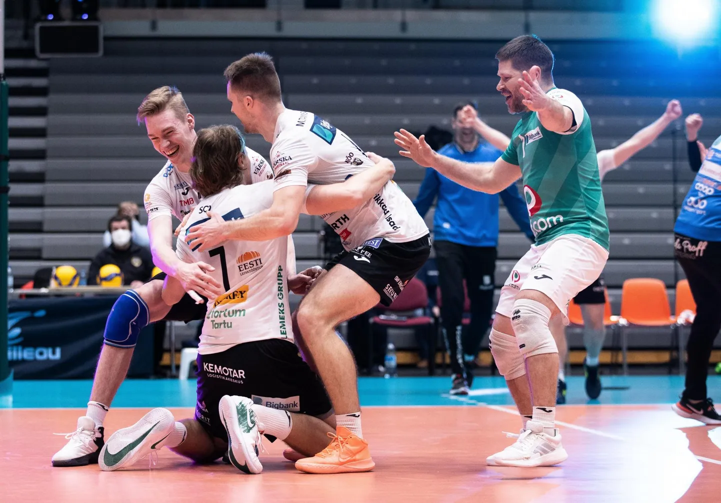 Tartu Bigbanki võrkpallurid lasid emotsiooni valla.